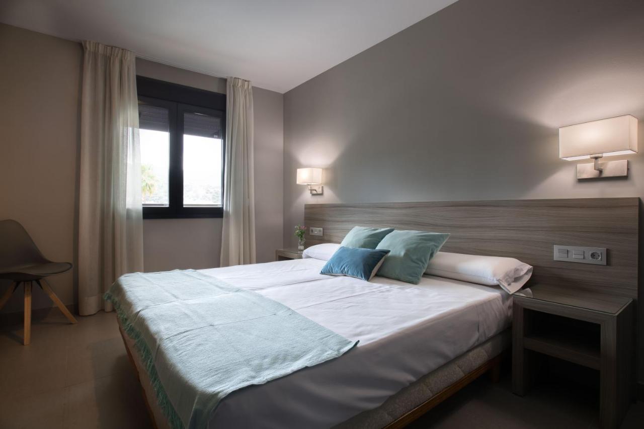 Apartamentos Santa Clara Alhaurín de la Torre Kültér fotó
