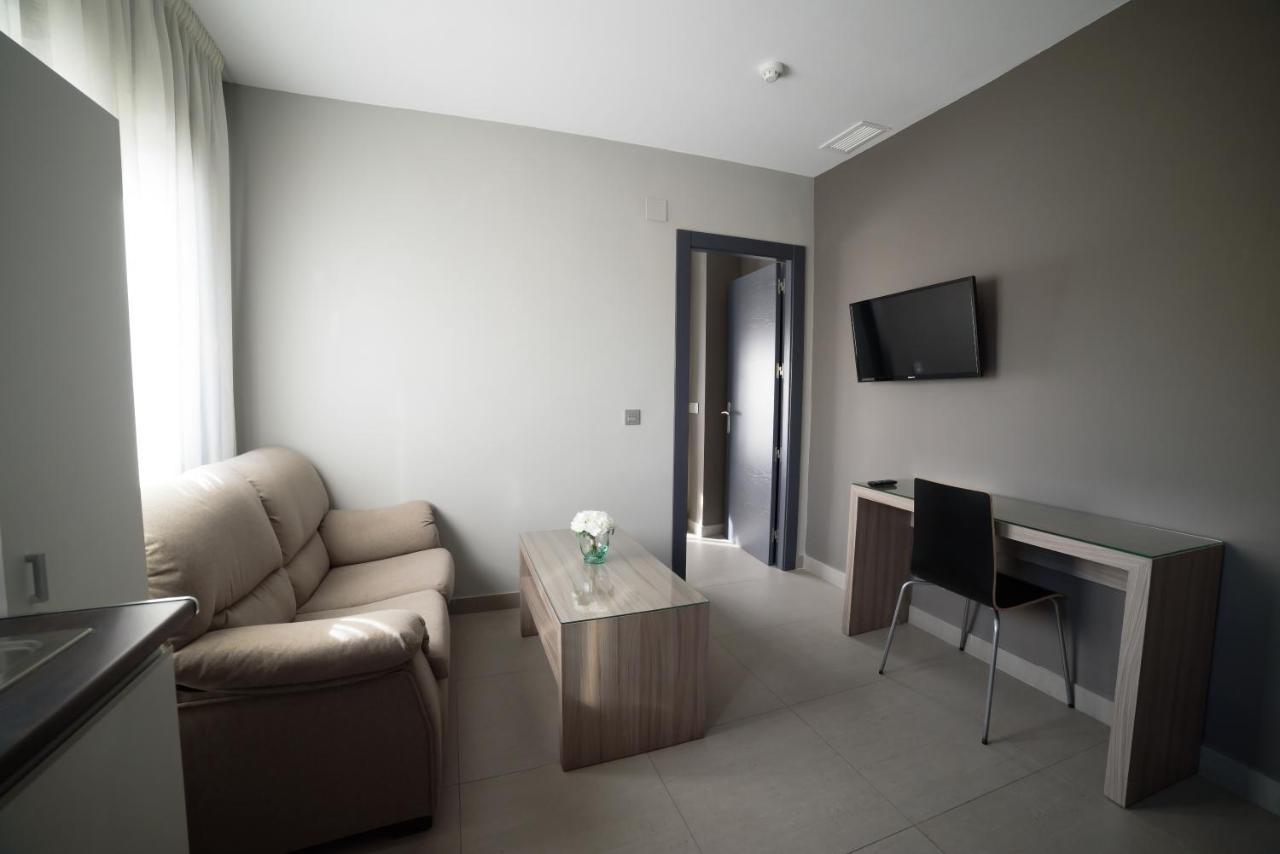 Apartamentos Santa Clara Alhaurín de la Torre Kültér fotó