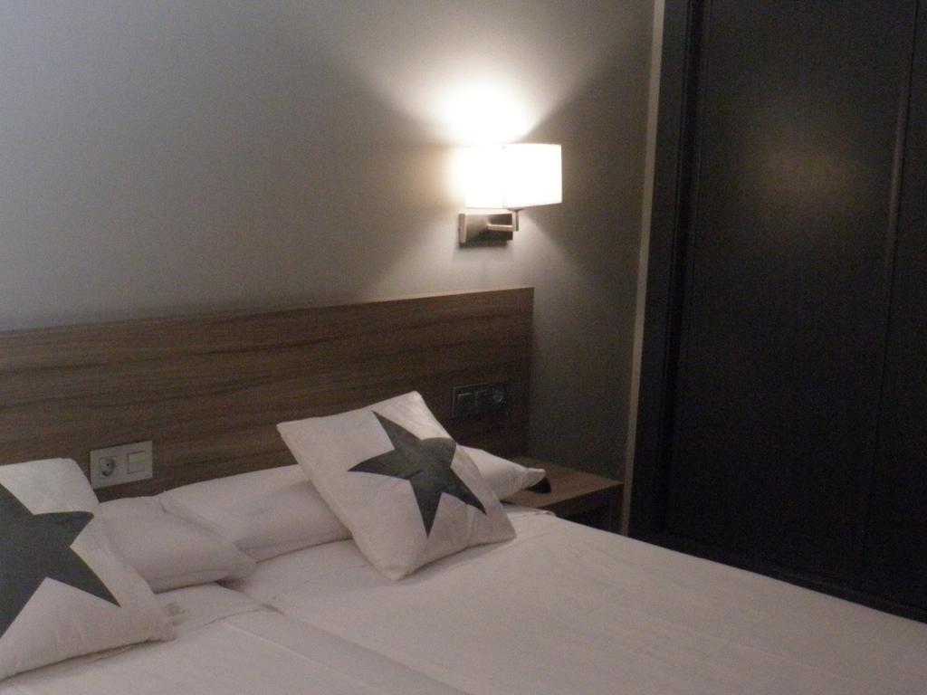 Apartamentos Santa Clara Alhaurín de la Torre Kültér fotó